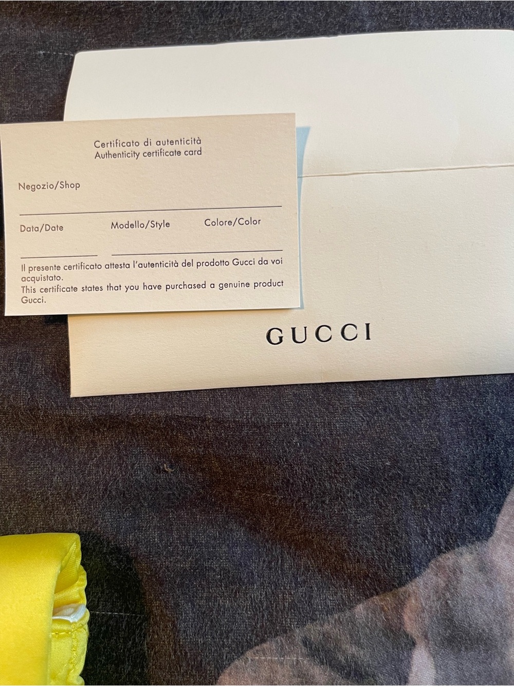 Gucci Black Ski Goggles with Orange Mirror Lens and Red-Green Strap - Picture 9 of 11